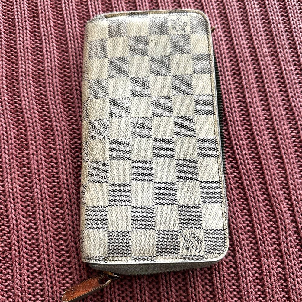 Louis Vuitton Zippy Wallet Damier Azur